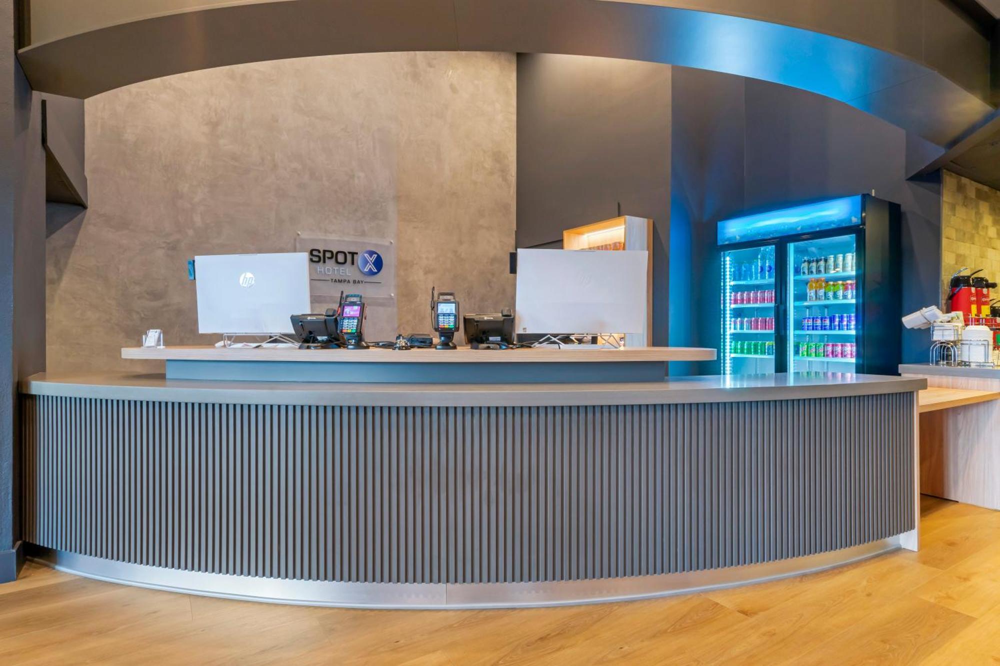 Spot X Hotel Tampa - Wesley Chapel By The Red Collection Εξωτερικό φωτογραφία